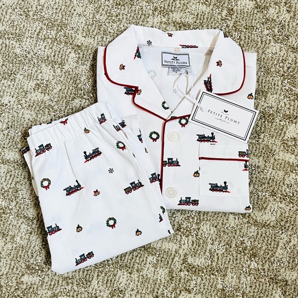 Petite Plume Boys’ Holiday Arctic Express Twill Pajama Set—4T - Picture 10 of 11